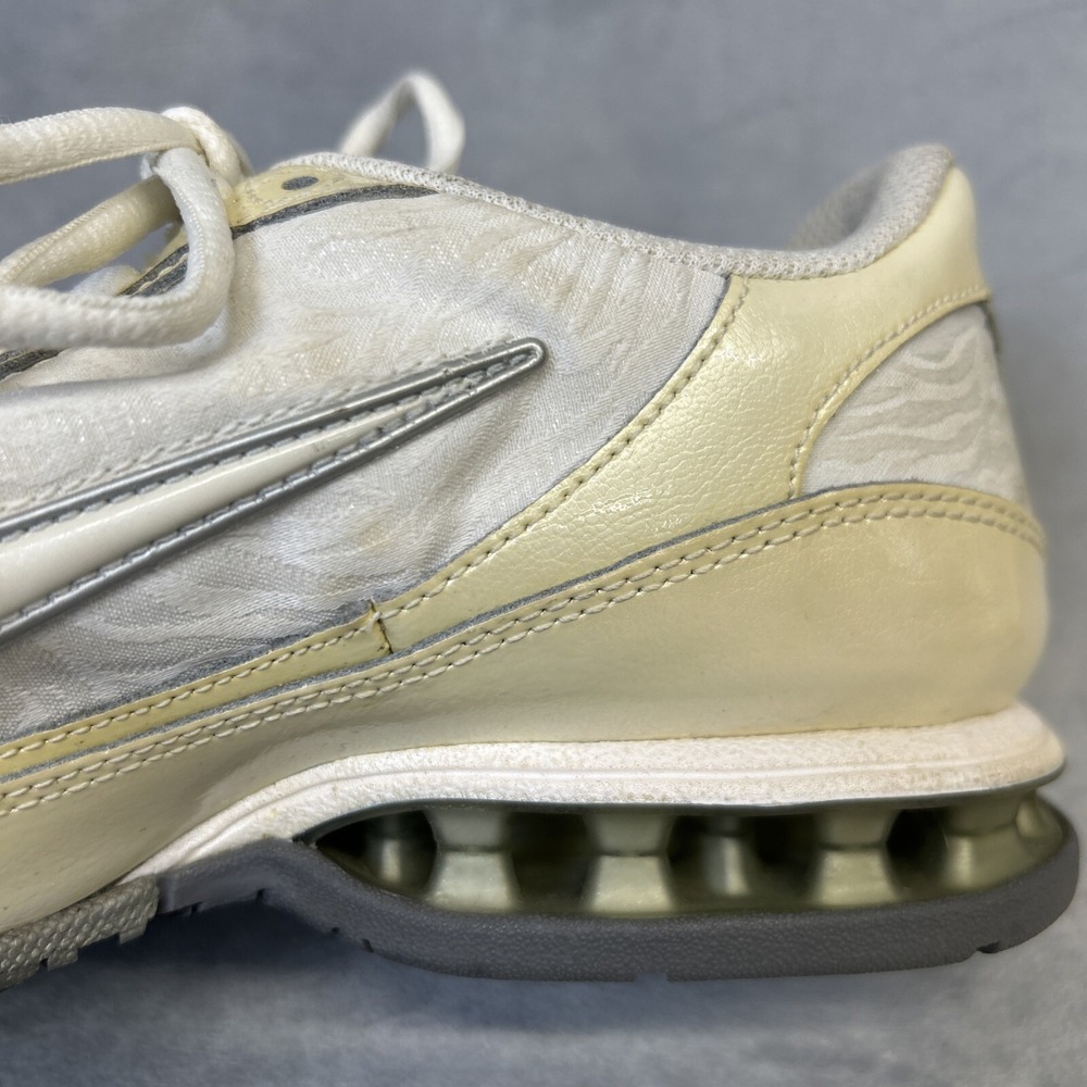 Nike Reax Revolution Running Shoes Womens Size 7.5 333767-111 White Gray Sneaker - Picture 16 of 16